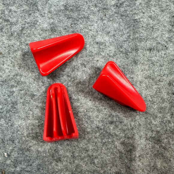 Hape Quadrilla Marble Run Replacement Track Red Plastic Ramp Pieces Parts x 3d - Picture 1 of 6